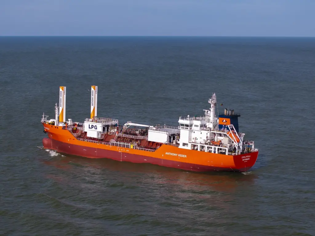 The ethylene carrier CORAL PATULA in the sea