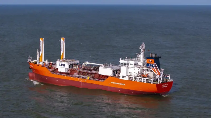 The ethylene carrier CORAL PATULA in the sea
