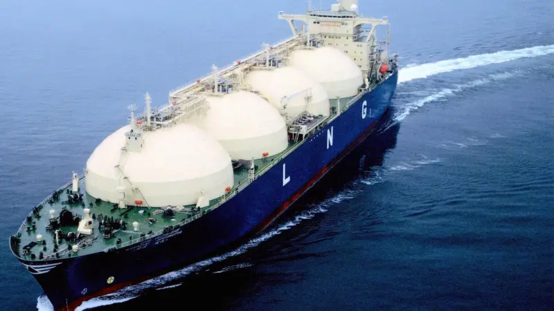 LNG carrier