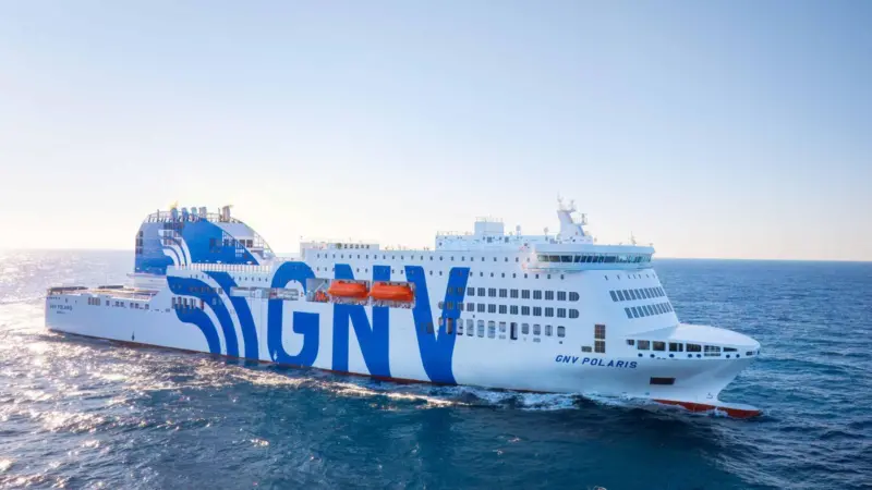 The image shows the GNV Polaris on the water