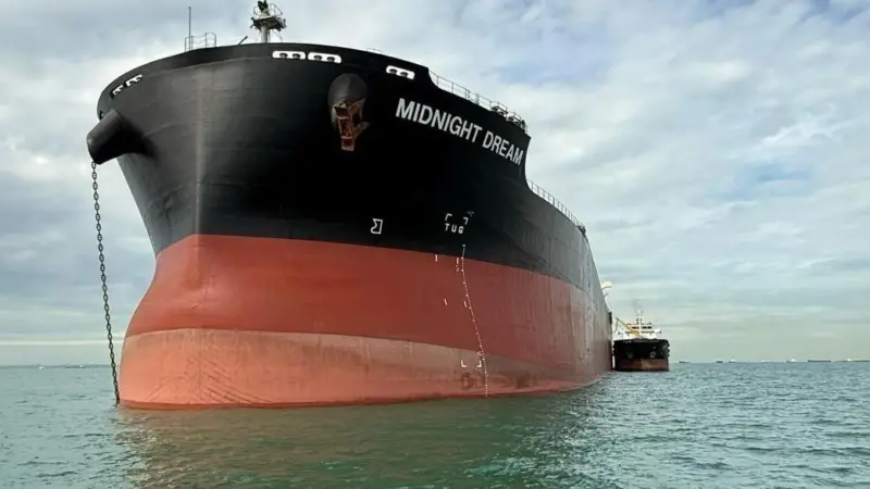 Midnight Dream Capesize bulk carrier