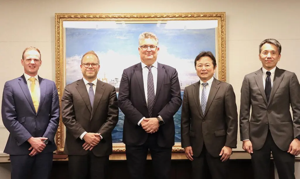 CIP Partner, Gordon White, CIP Partner/APAC Regional Head for the Flagship Funds Thomas Wibe Poulsen, CIP Managing Partner Jakob Poulsen, MOL Managing Executive Officer Masayuki Sugiyama, MOL Wind Power Unit General Manager Takeyasu Moriguchi
