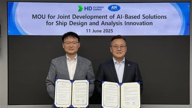 The image shows the Korean Register (KR) and HD Hyundai Samho MoU signing