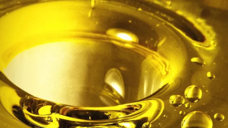 Yellow gloopy marine lubricant