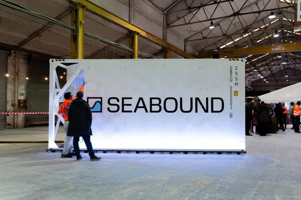 Seabound onboard CCUS container