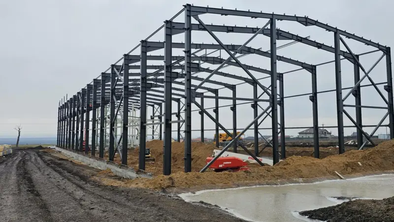 New production facility for GLO Marine being built in Romania. Image shows building's steel structure