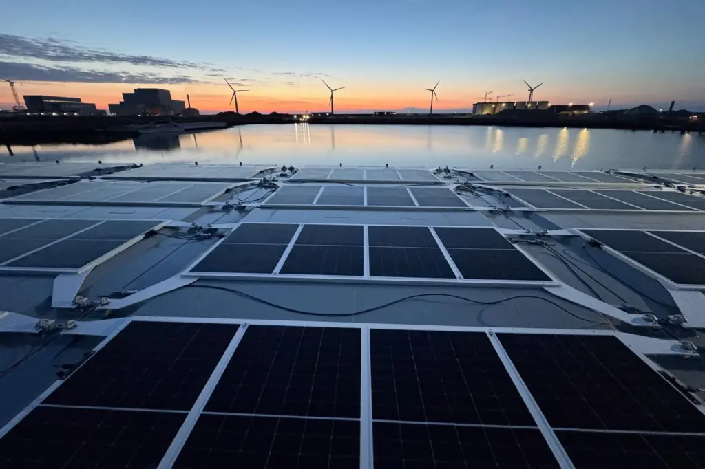 A close up of the panels installed on the Vertom Tula