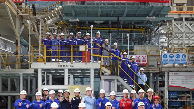 FAT X52DF-A-1.0 engine, built by Yuchai Marine Power Co., Ltd Sm