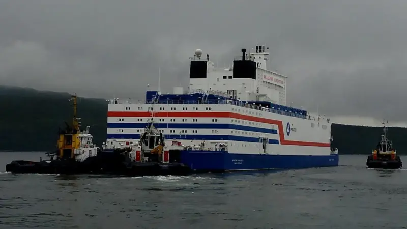 Akademik Lomonosov floating SMR