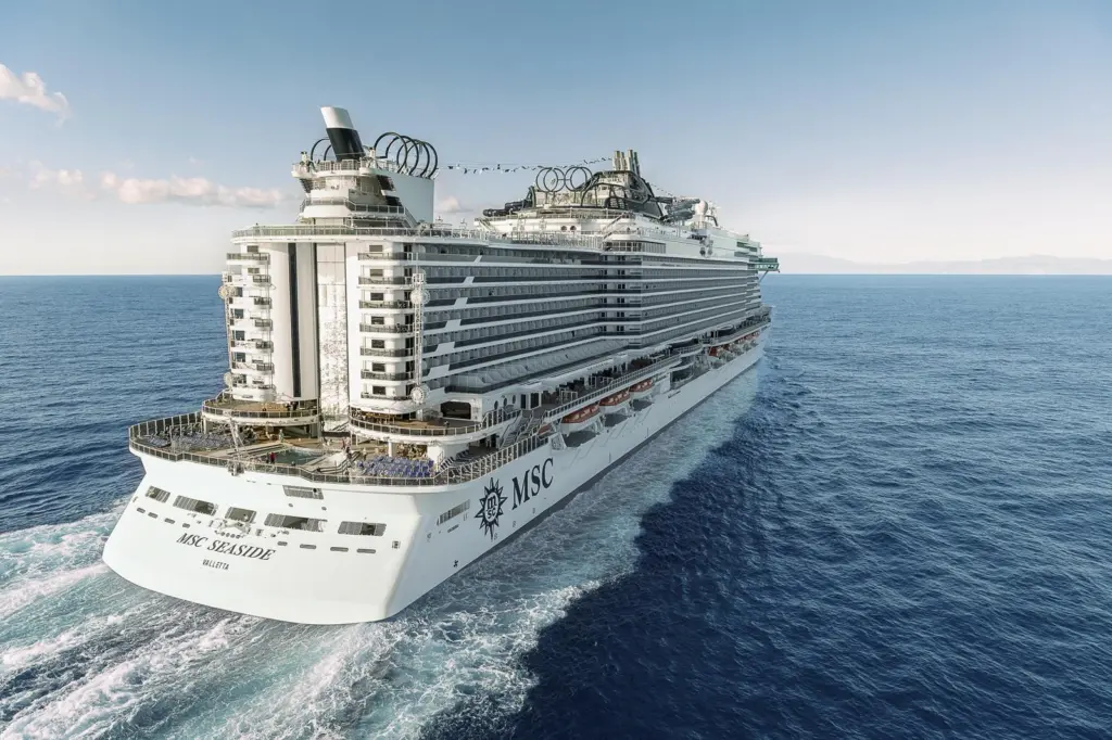 MSC 'Seaside' at sea