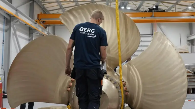 Berg Propulsion