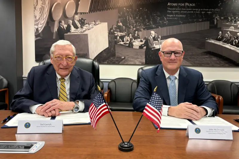 (l-r) Ted Garrish, US Assistant Secretary for Nuclear Energy and John McDonald, ABS chair and CEO