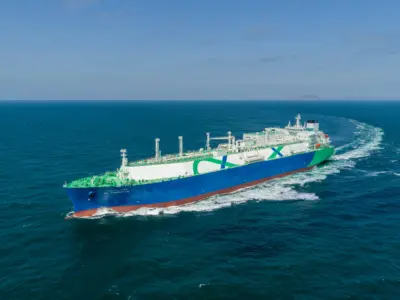 image of an LNG carrier at sea